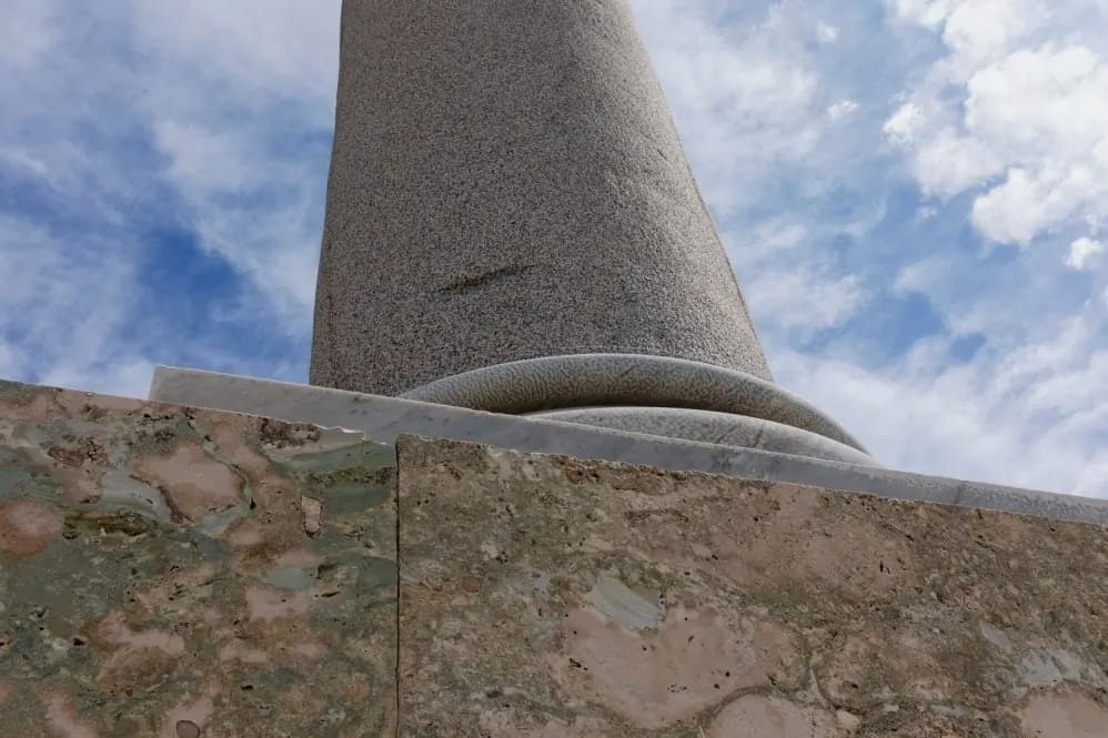Pedestal